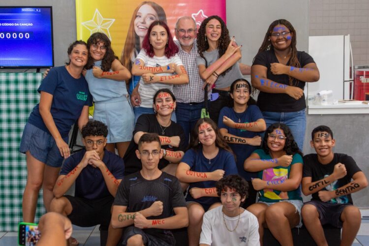 Mudando Minha História” gera impacto social positivo com cursos pré-vestibulinhos